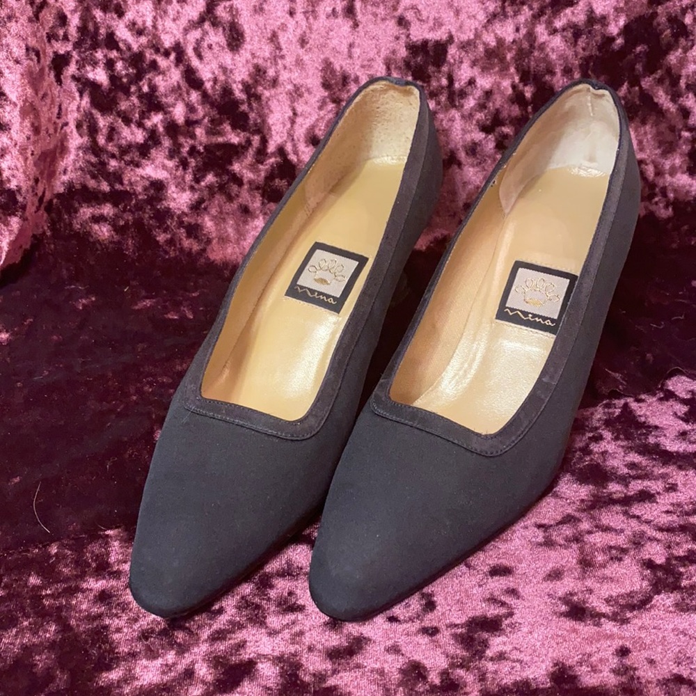 Vintage black Nina heels